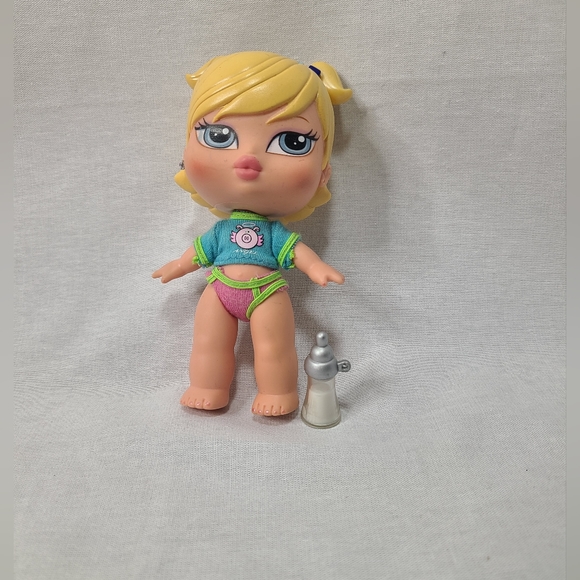 BRATZ Babyz 5" Doll Figure MGA Entertainment Blonde Blue Eyes Chloe - Picture 2 of 6